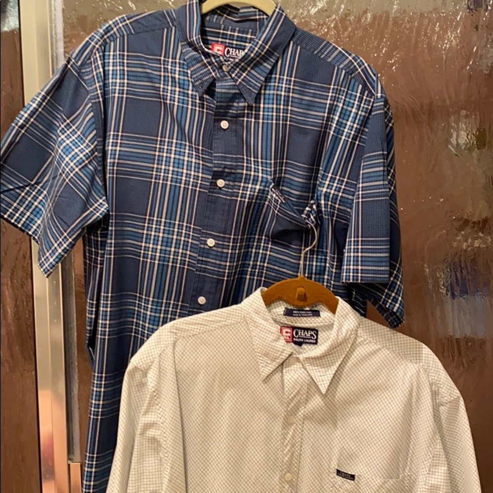 2 men’s Chaps short sleeved dress shirts